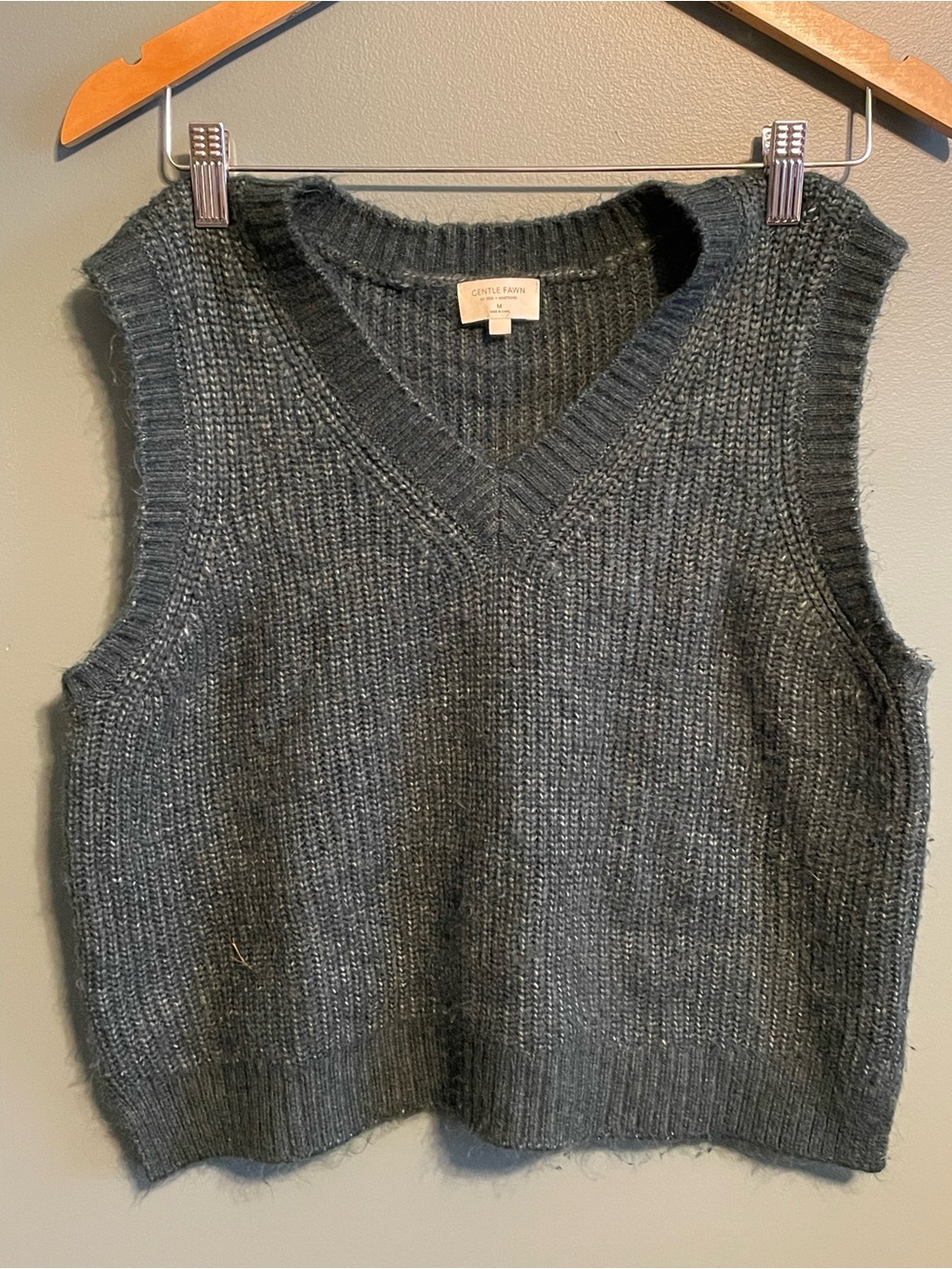 Gentle Fawn green Gray Knit V-Neck Sweater Vest